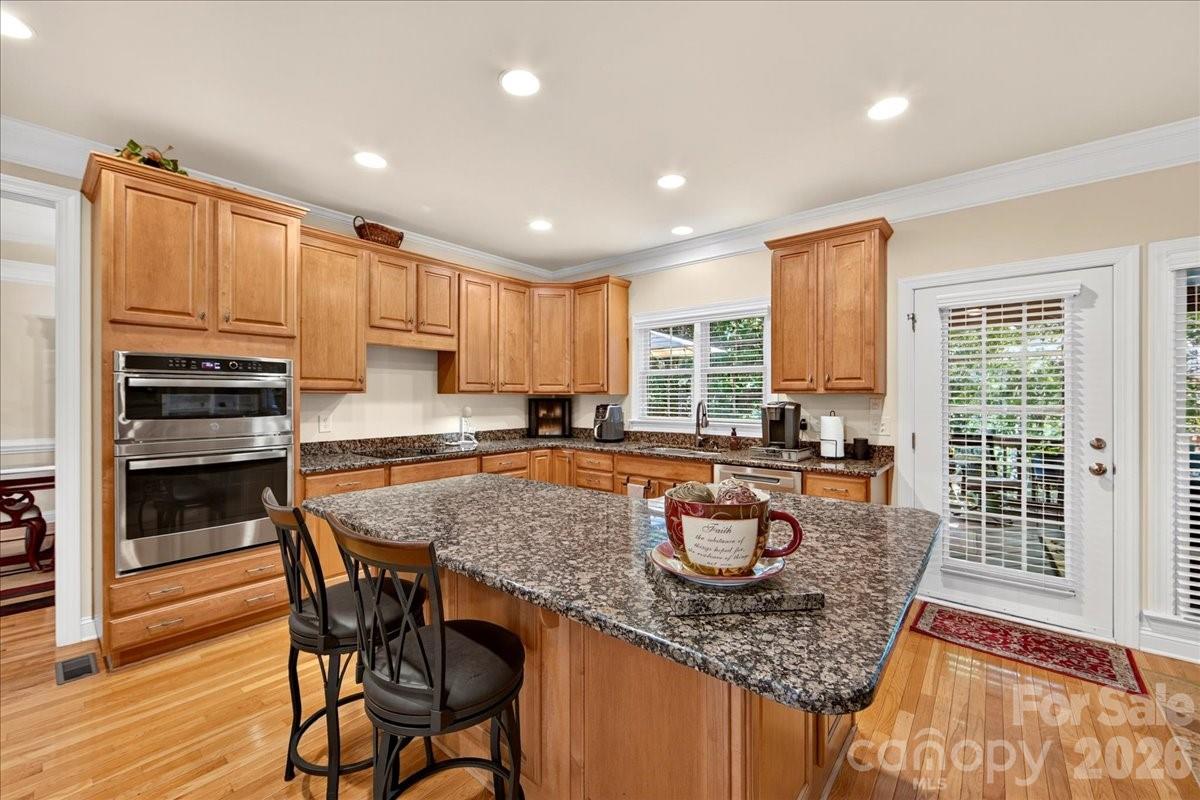 16725 Hammock Creek Place Property Photo 10