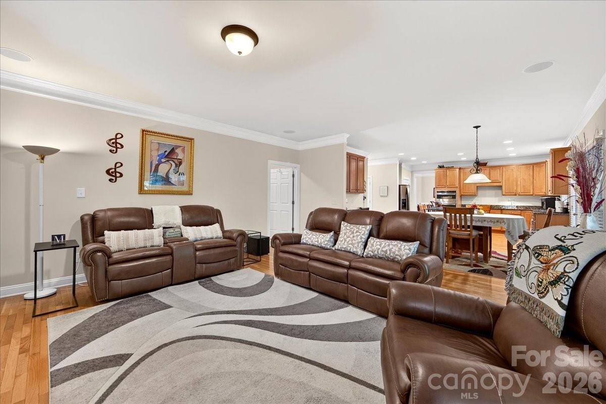 16725 Hammock Creek Place Property Photo 17