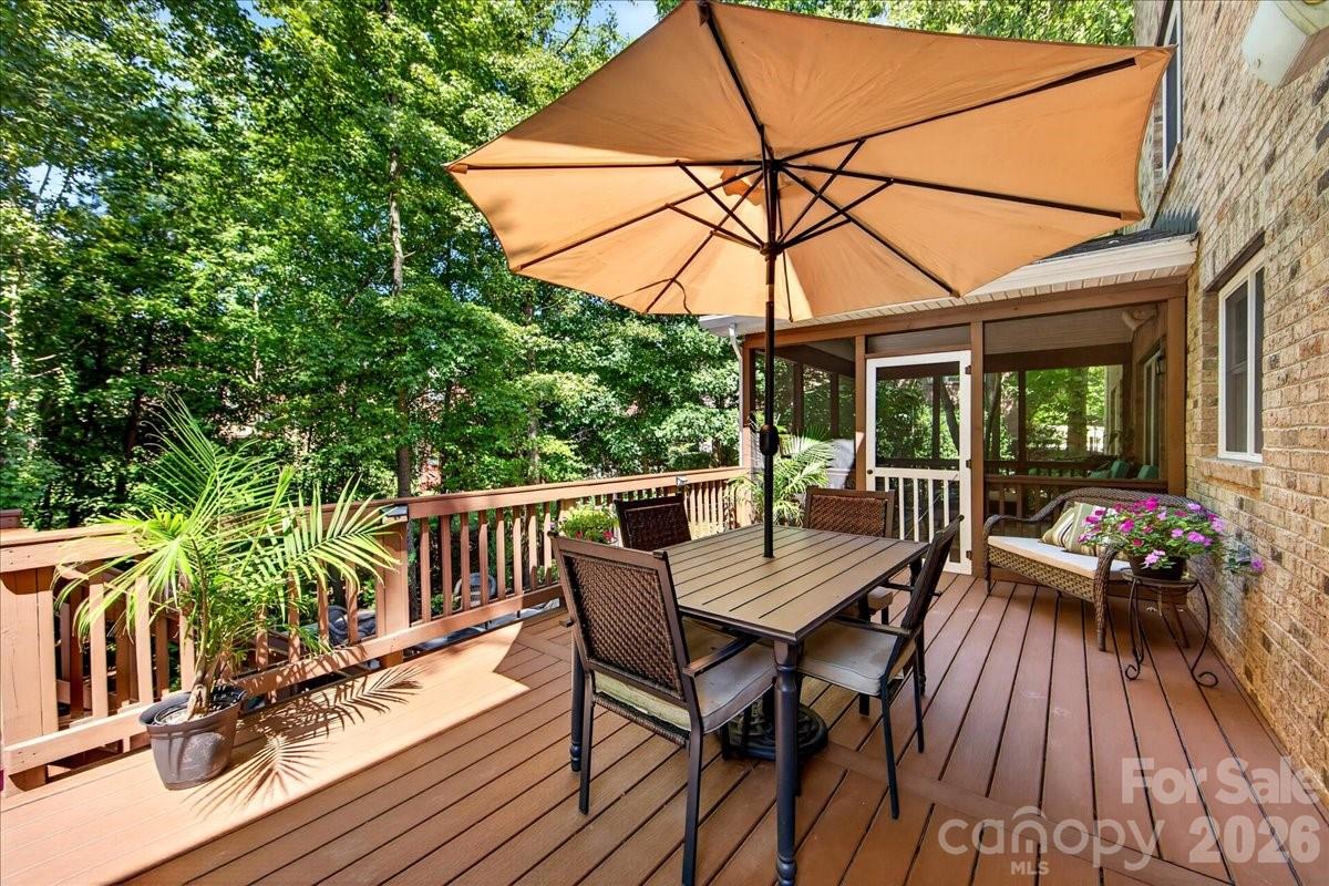 16725 Hammock Creek Place Property Photo 39