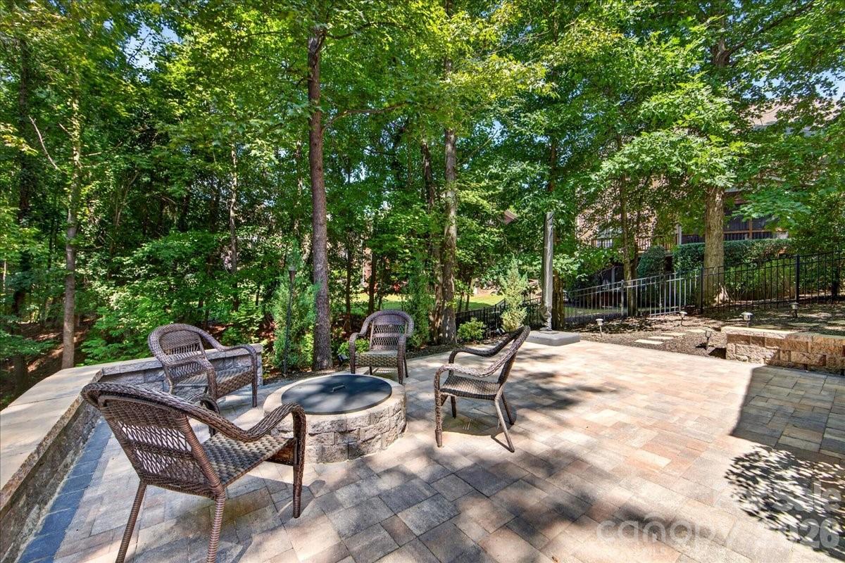 16725 Hammock Creek Place Property Photo 42