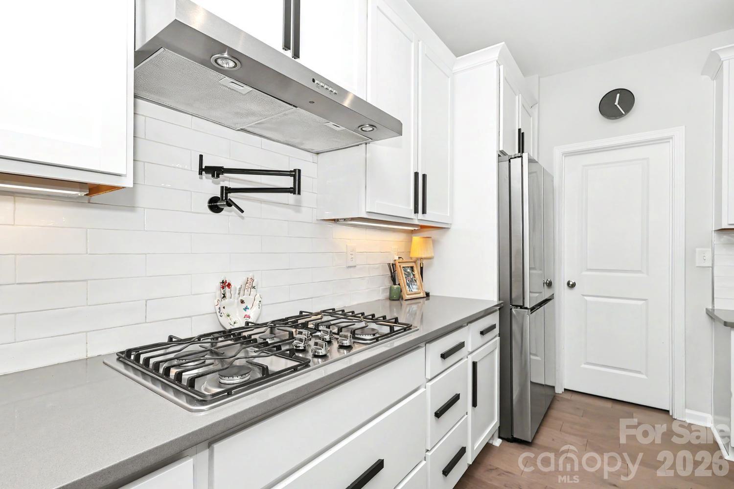 816 Redd Alley Property Photo 7