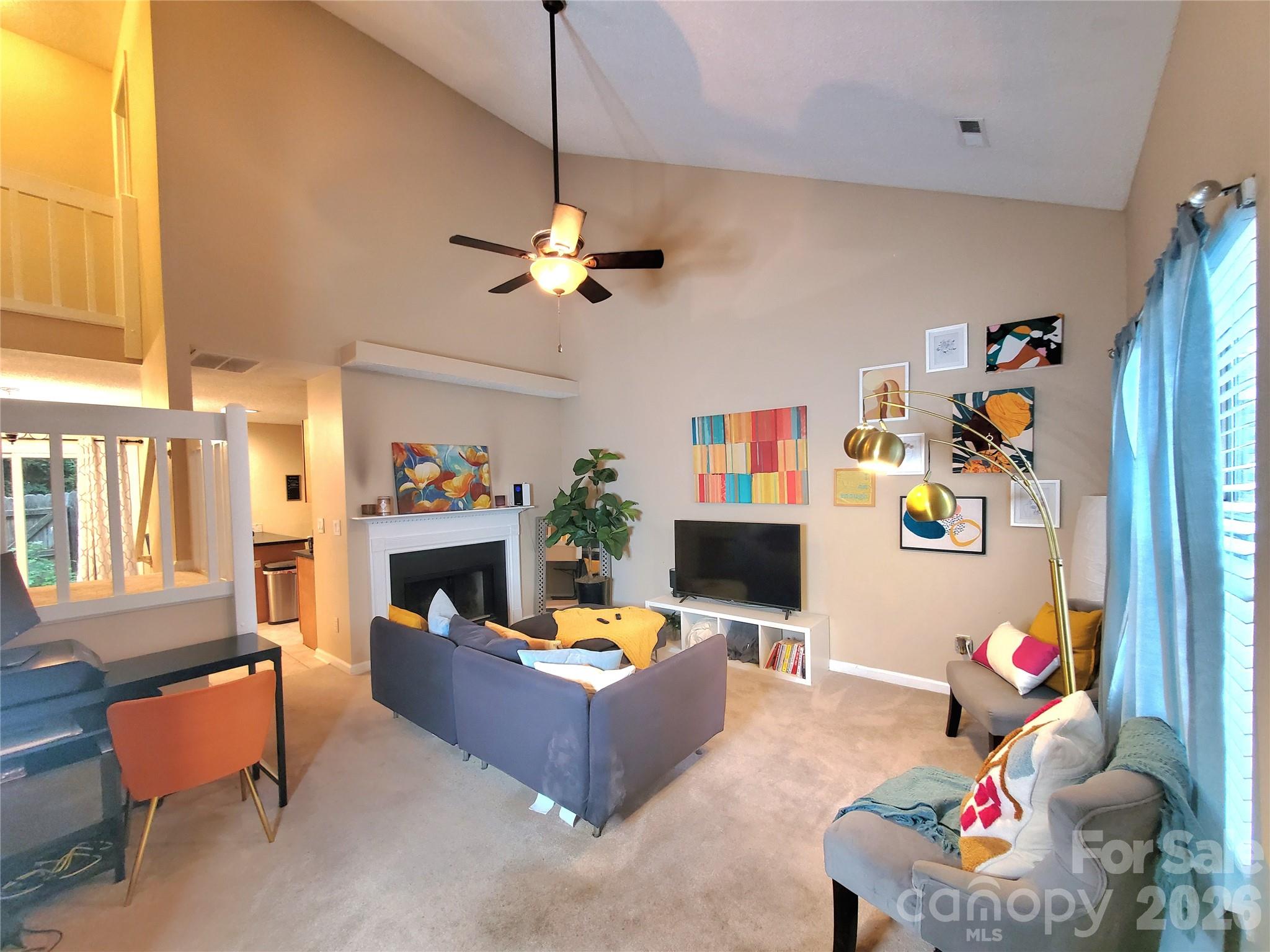 3840 Mosscroft Lane Property Photo 2