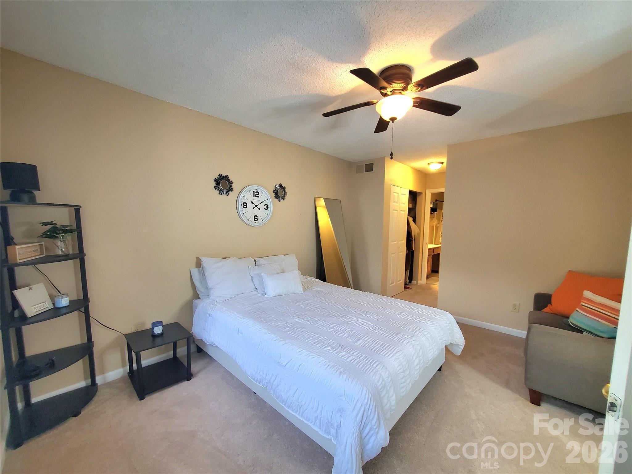3840 Mosscroft Lane Property Photo 9
