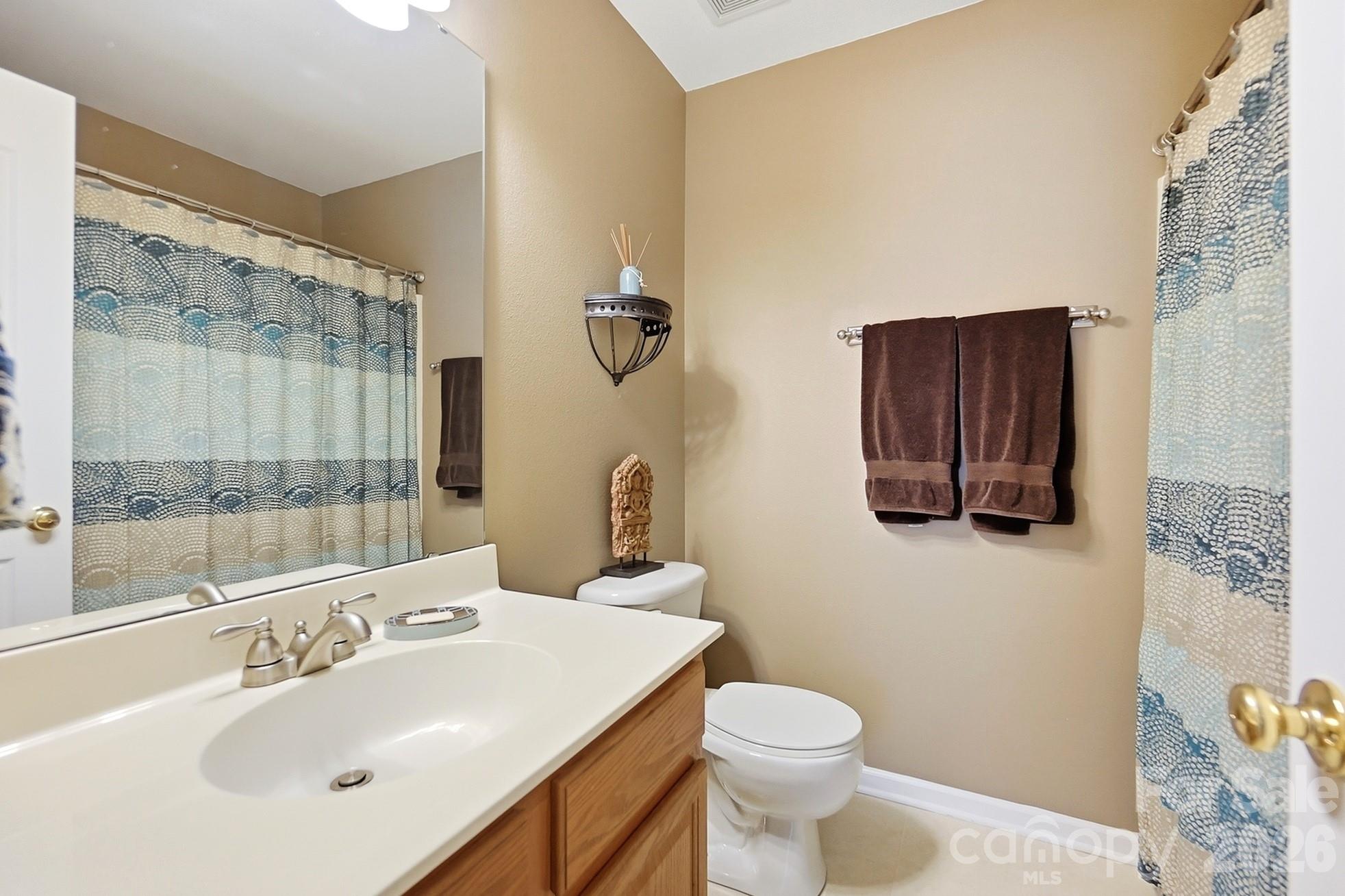 17067 Commons Creek Drive Property Photo 28