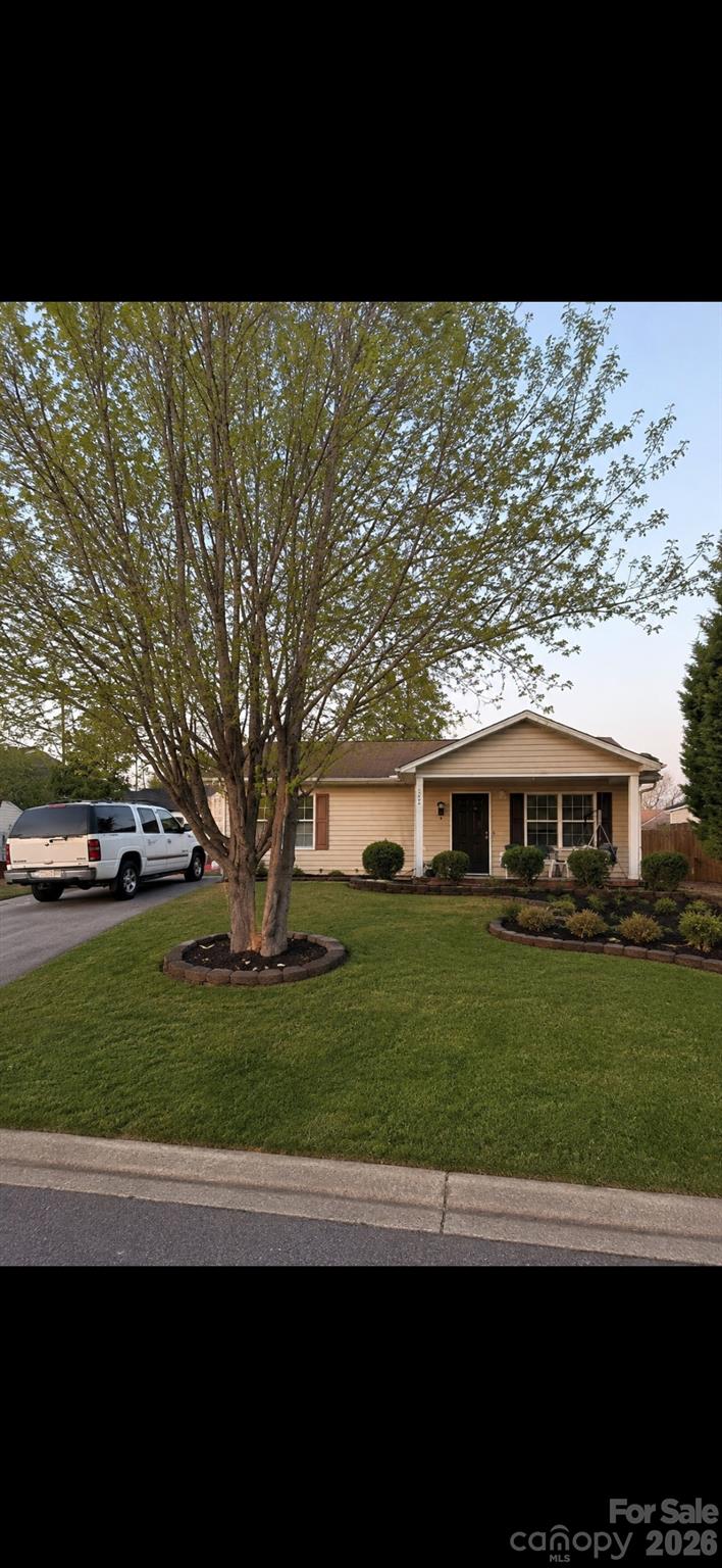 624 New Way Drive Property Photo 1