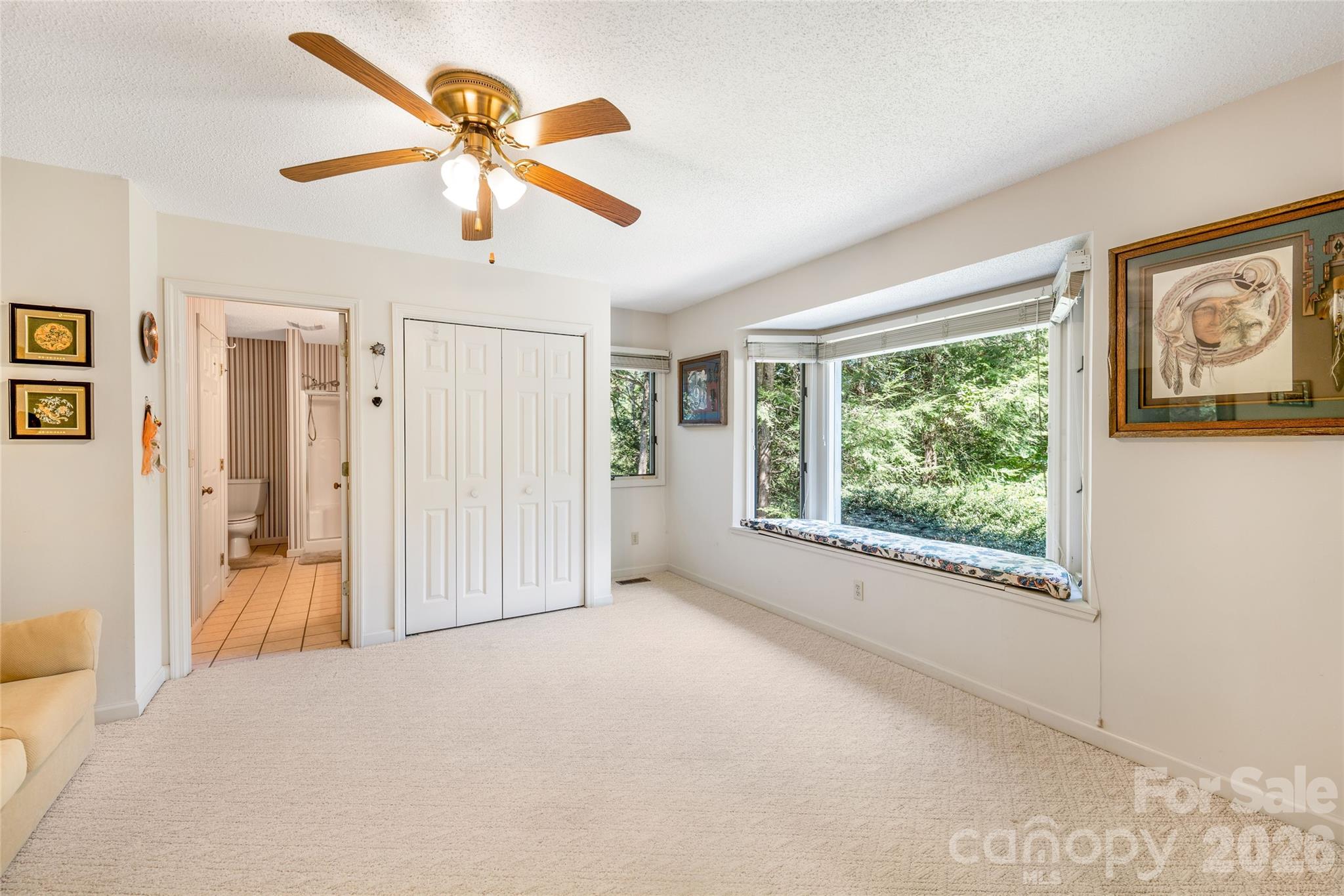 31 Hillcreek Drive Property Photo 27