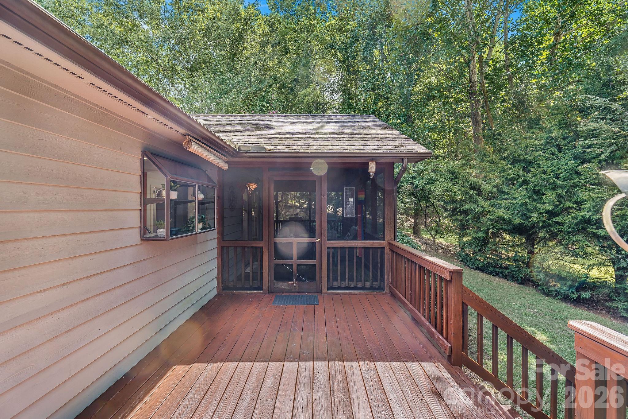 31 Hillcreek Drive Property Photo 35