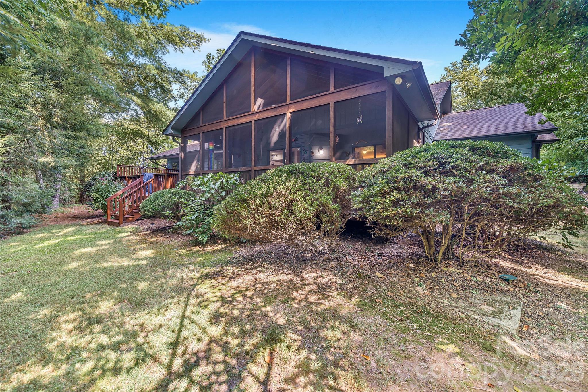 31 Hillcreek Drive Property Photo 40