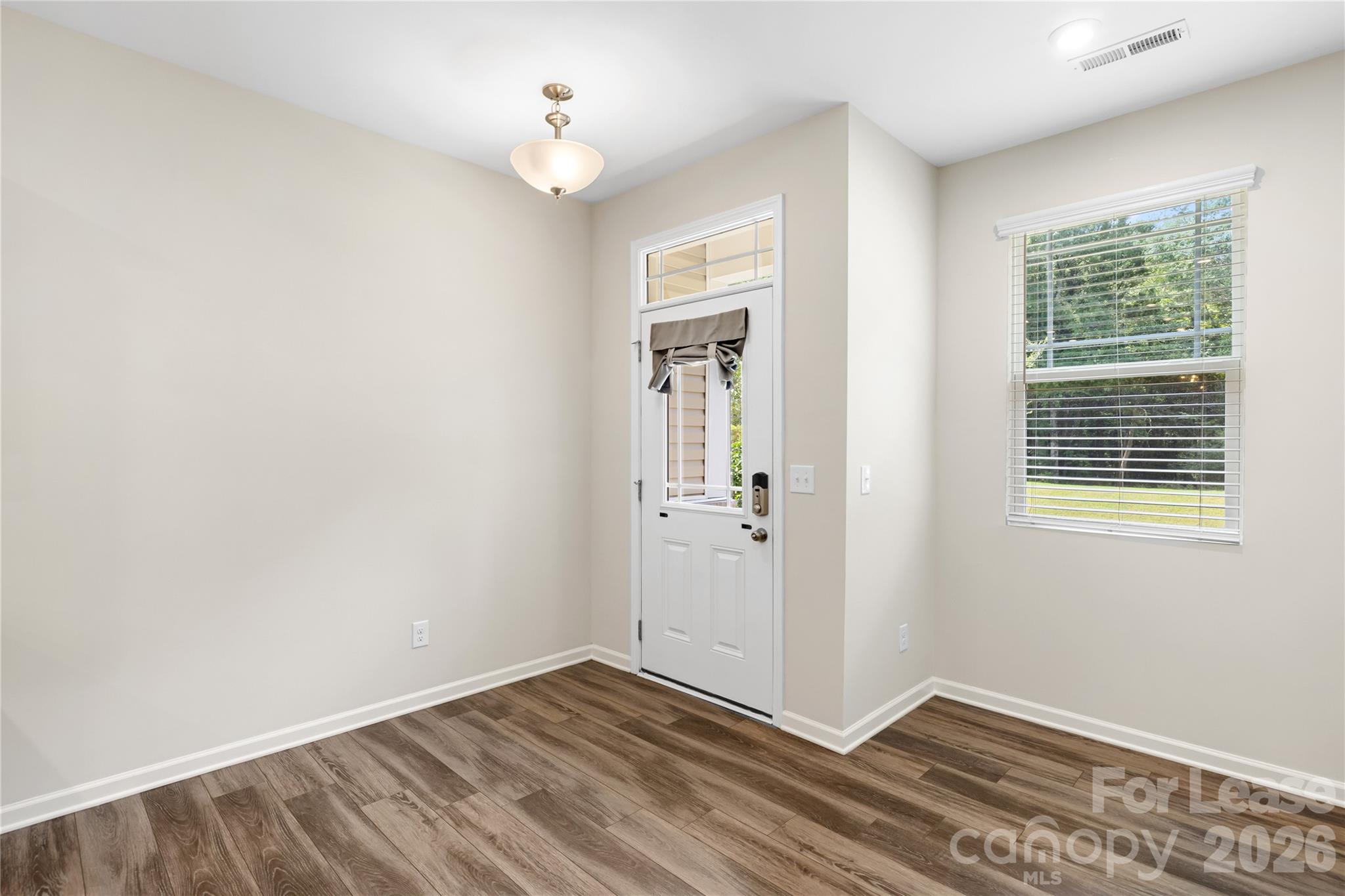 1368 Galloway Road Property Photo 4