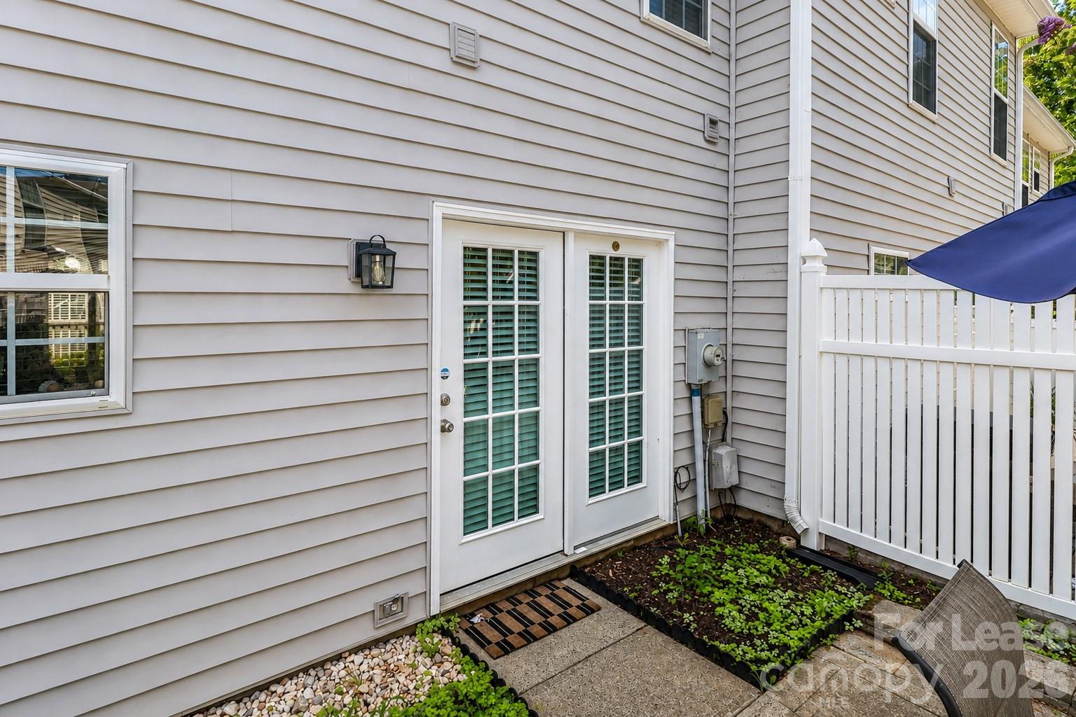 17633 Delmas Drive Property Photo 30