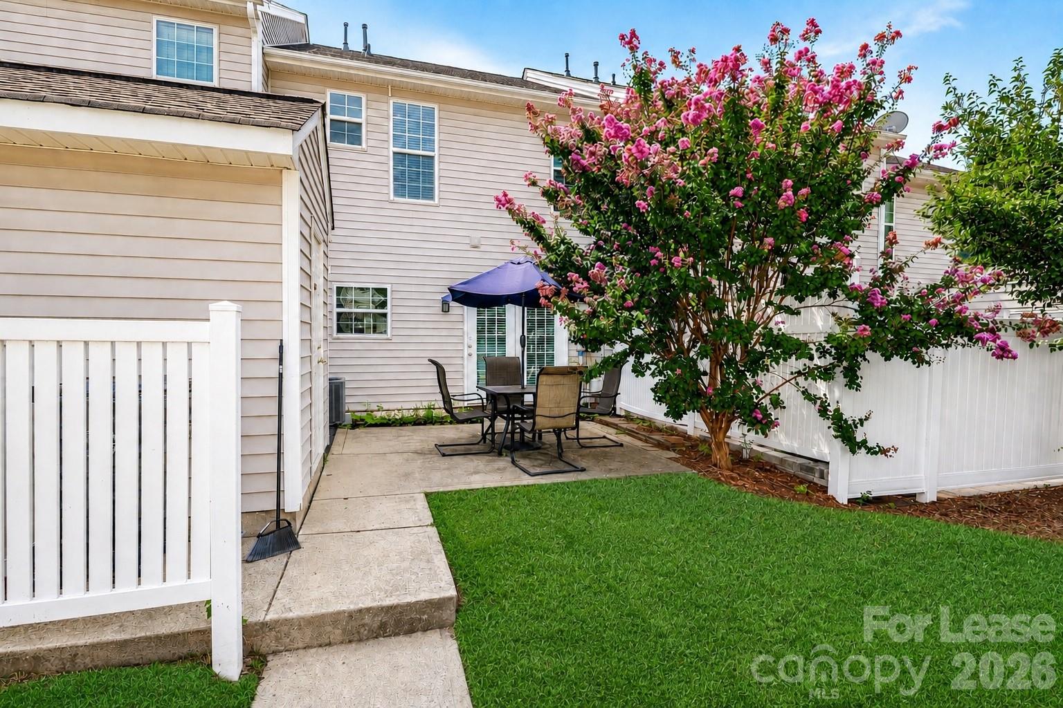 17633 Delmas Drive Property Photo 35