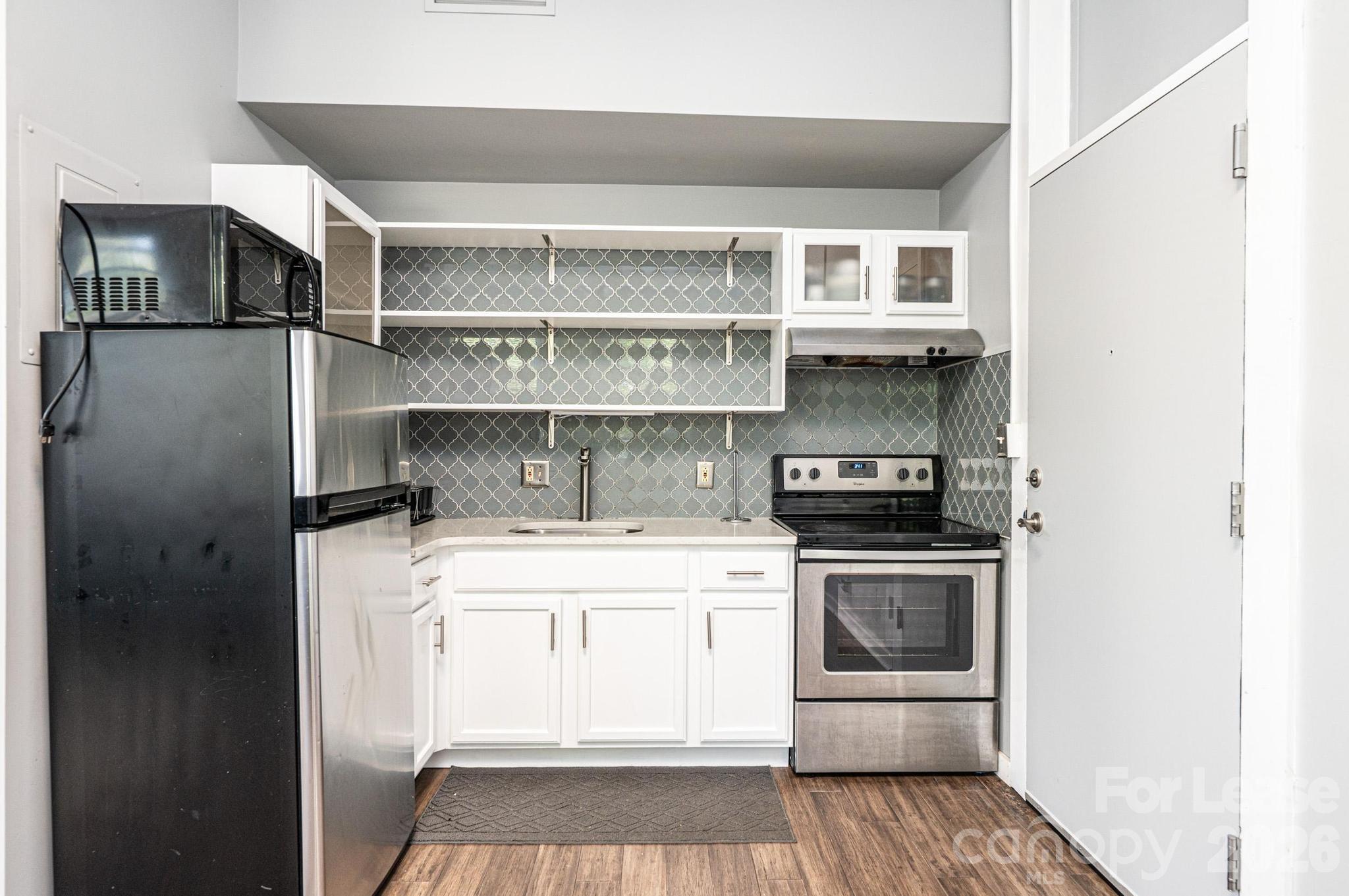 426 2nd Avenue Property Photo 15
