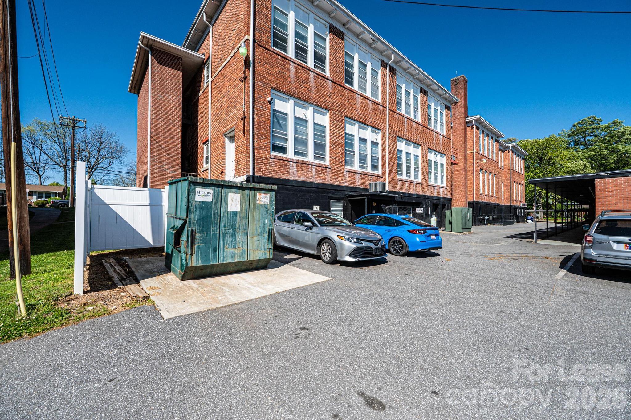 426 2nd Avenue Property Photo 29