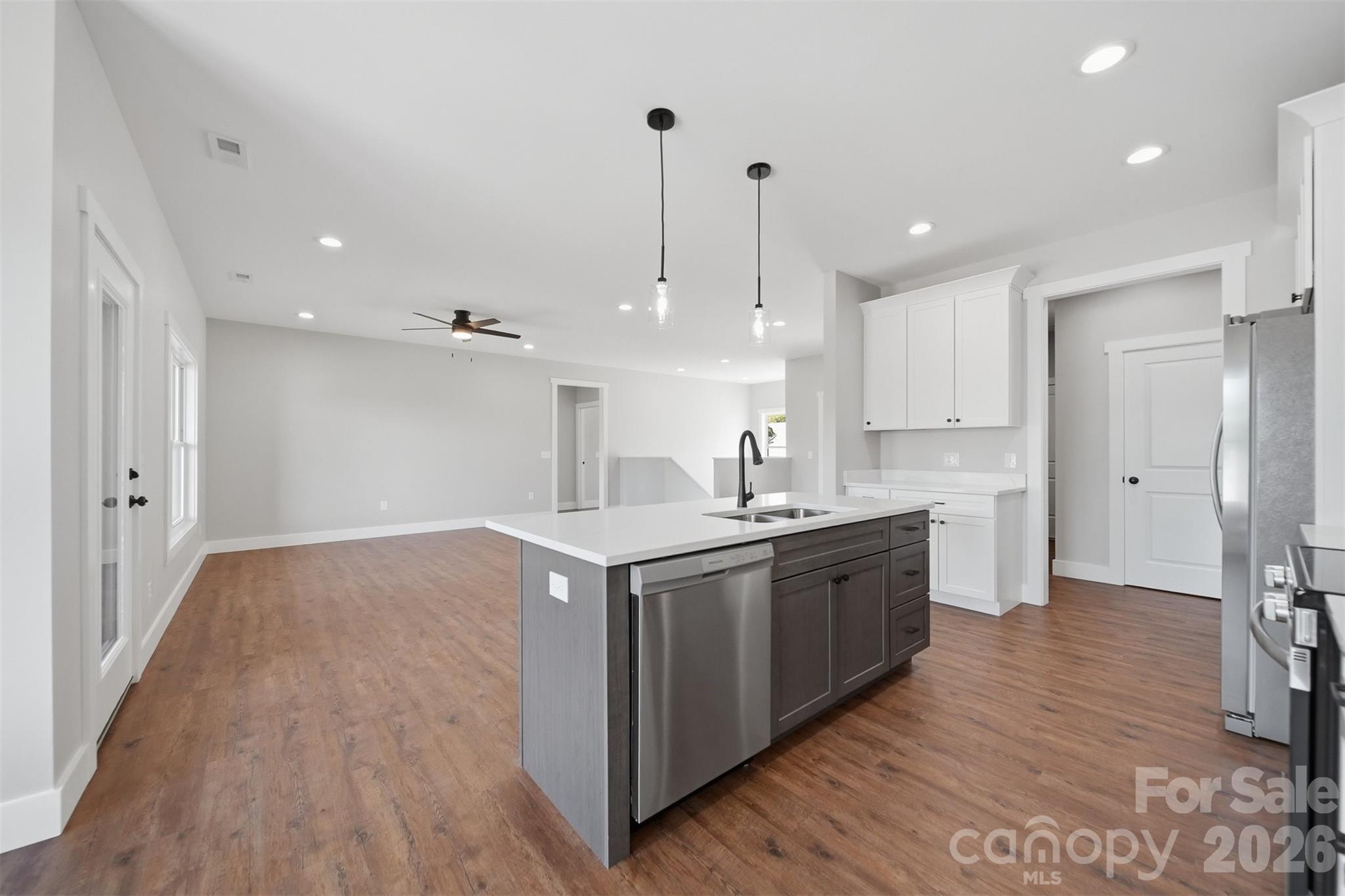 426 Huntington Woods Street Property Photo 9