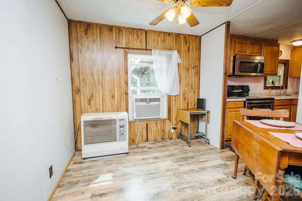 3099 Harmony Grove Road Property Photo 12