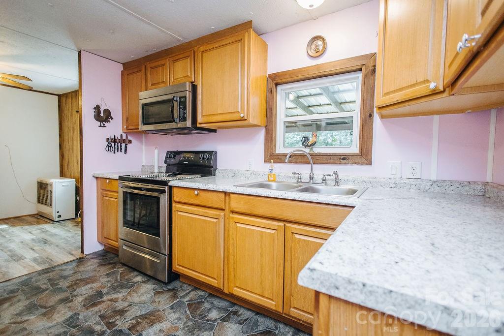 3099 Harmony Grove Road Property Photo 15