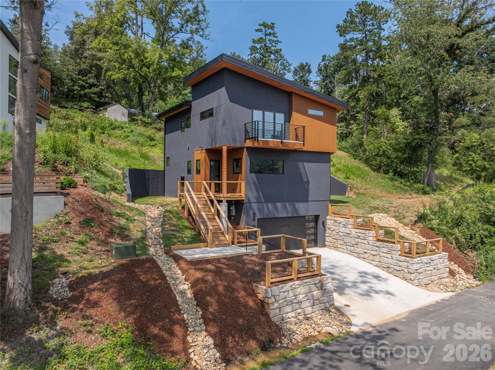 19 Woodbine Road Property Photo 3