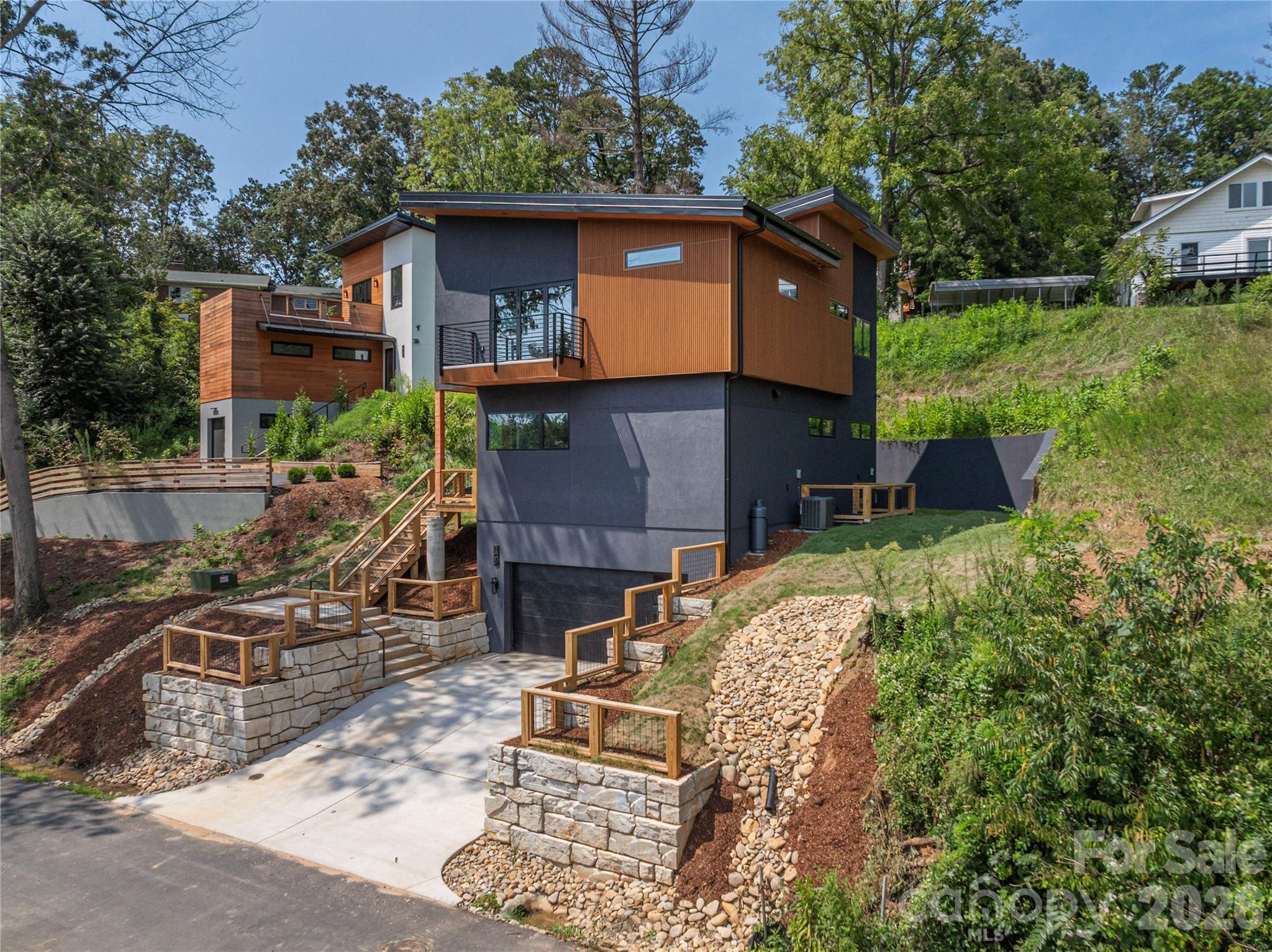 19 Woodbine Road Property Photo 4