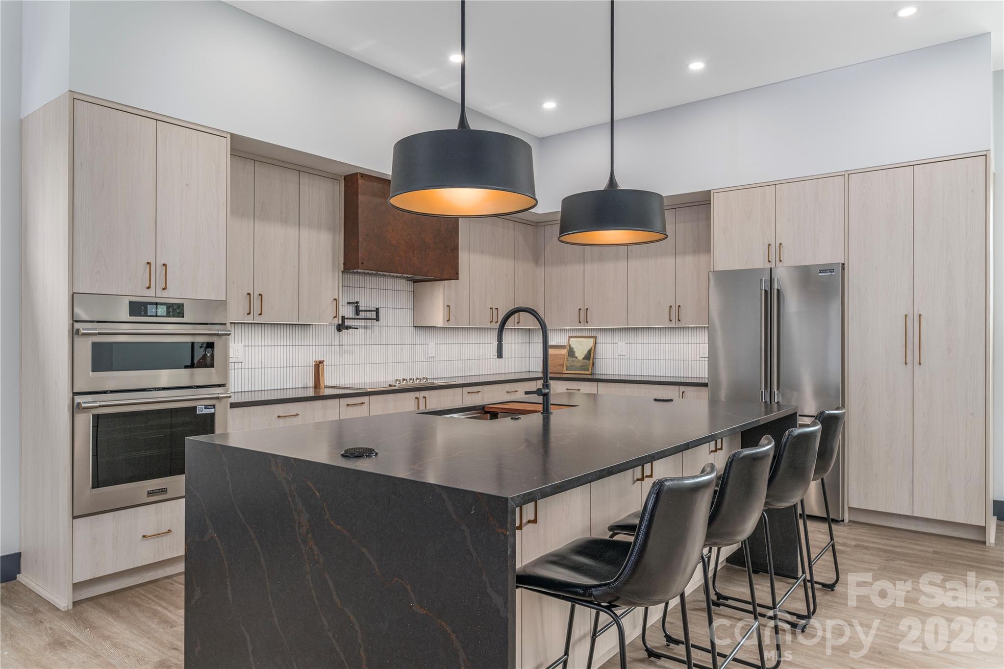 19 Woodbine Road Property Photo 6