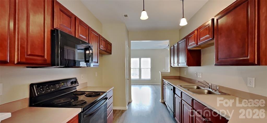 9514 Cadman Court Property Photo 8