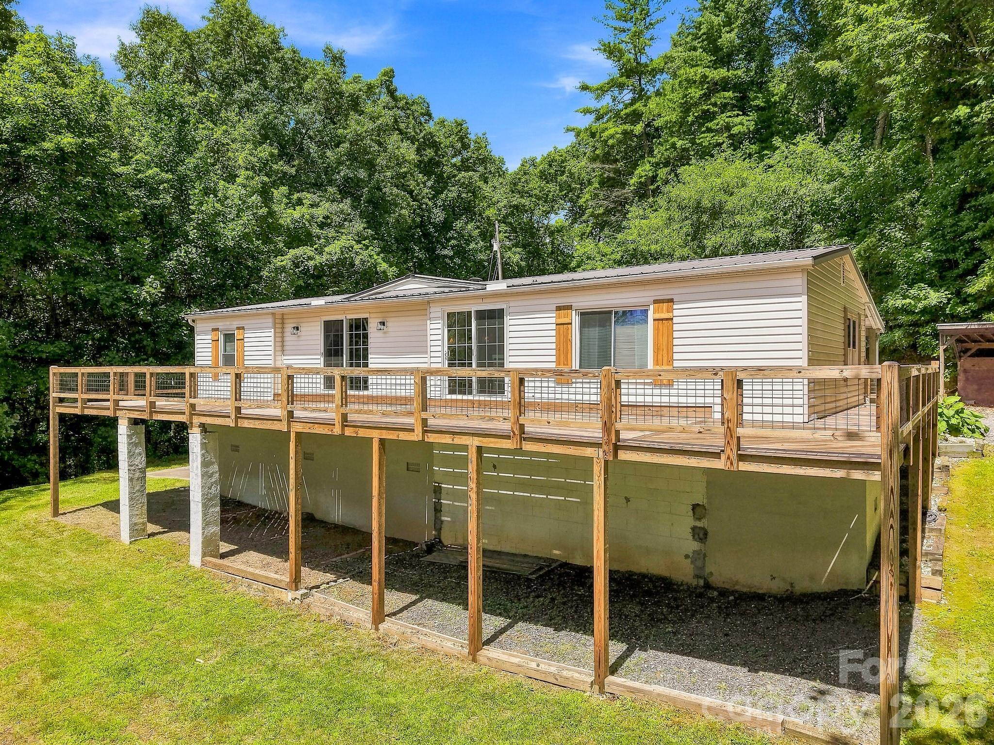520 Maranatha Way Property Photo 1