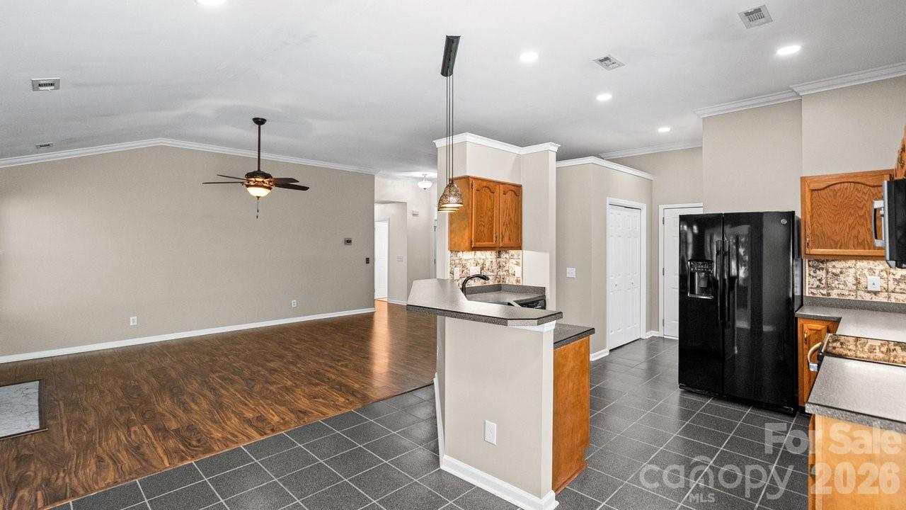 11320 Hunters Landing Drive Property Photo 14