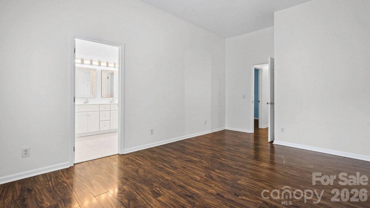 11320 Hunters Landing Drive Property Photo 26