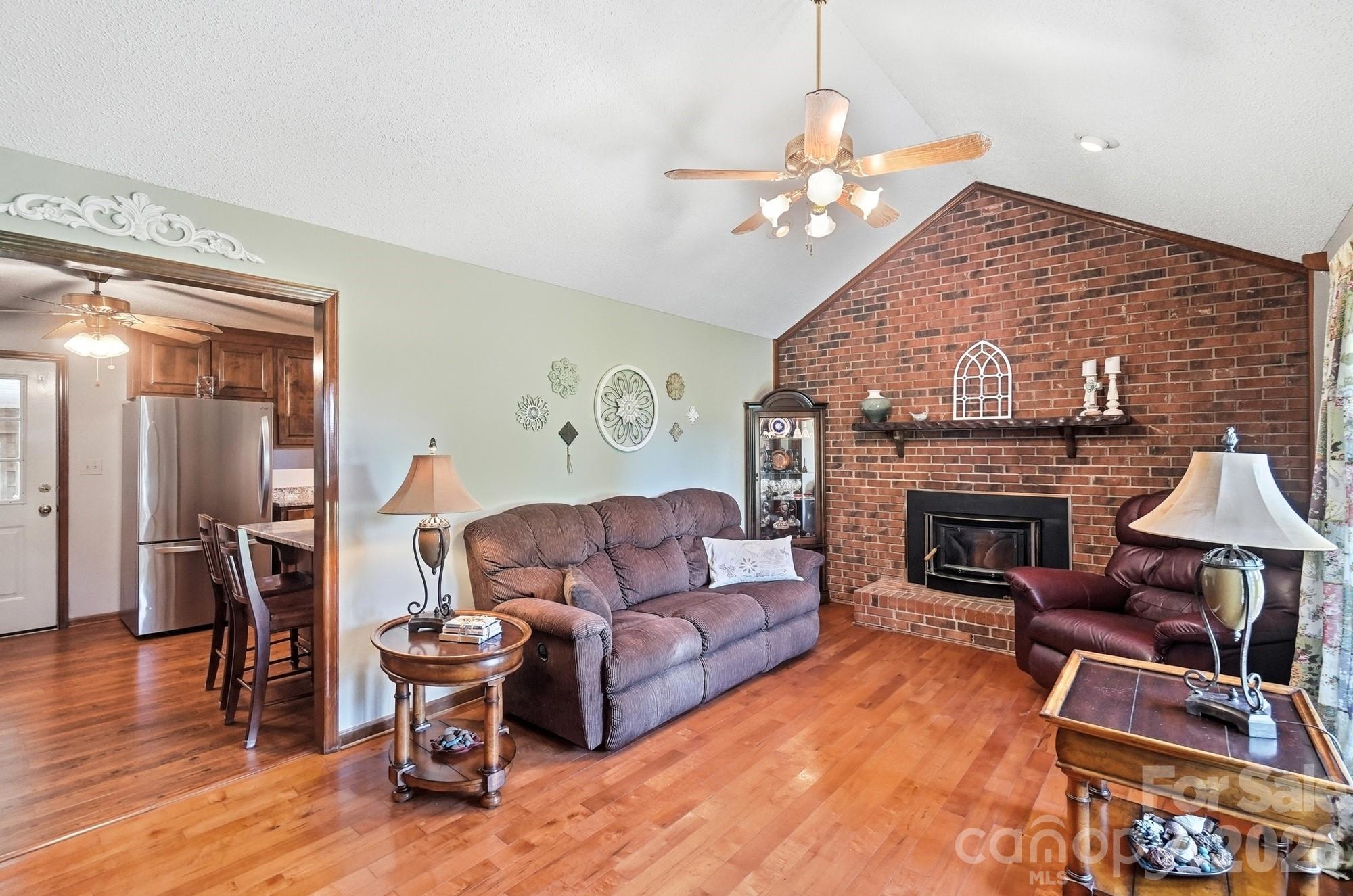 3201 Gilboa Road Property Photo 8