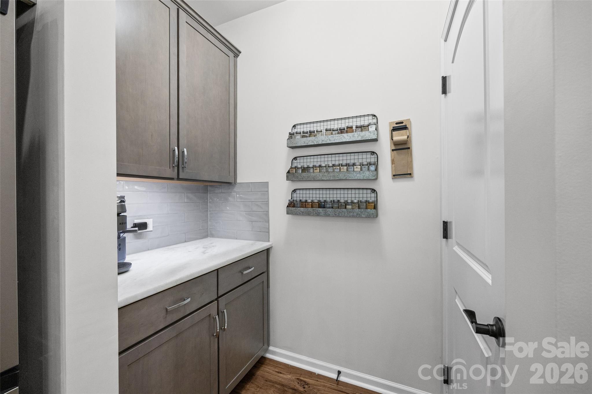 1331 Brooksland Place Property Photo 8