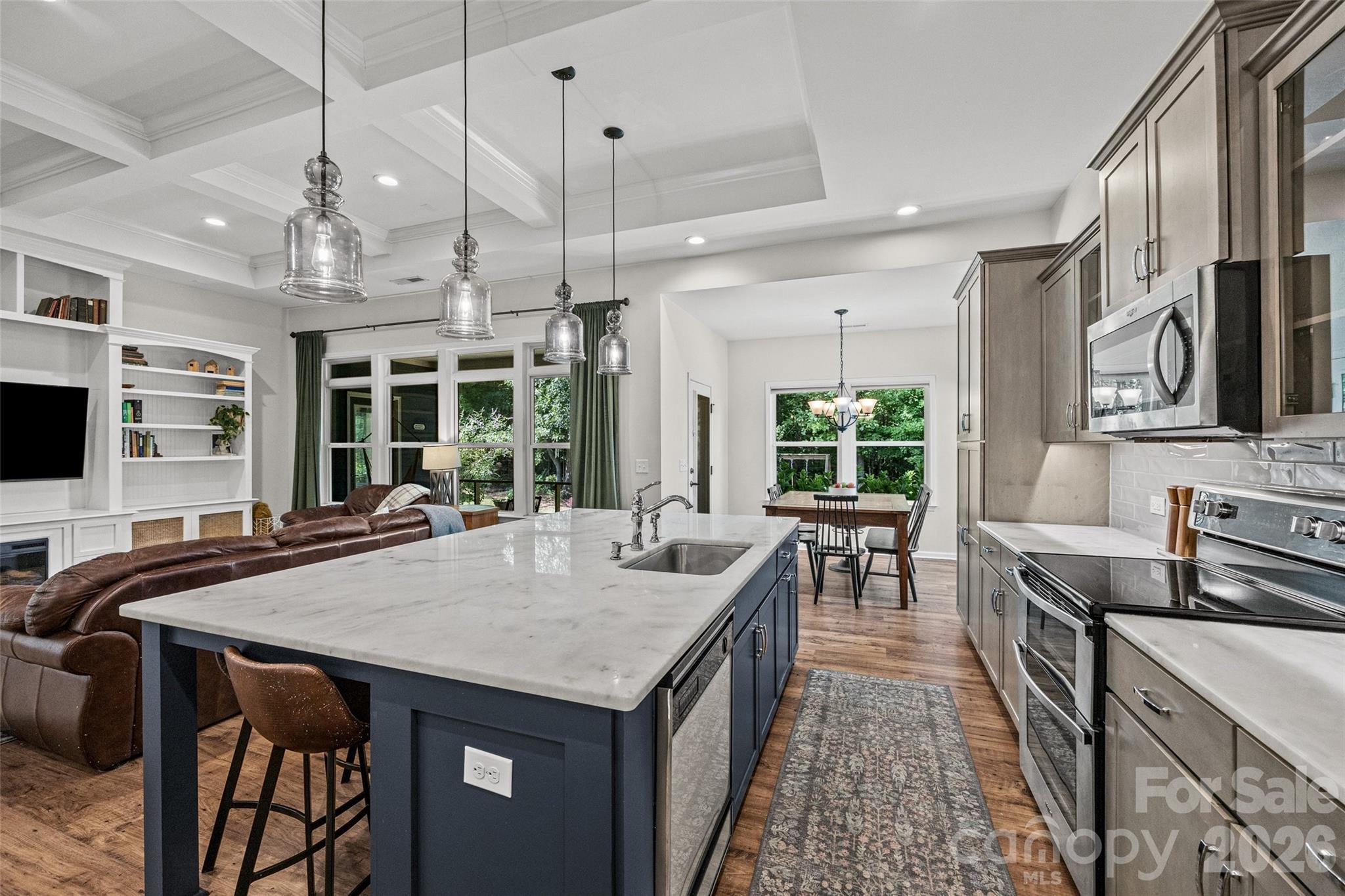1331 Brooksland Place Property Photo 9