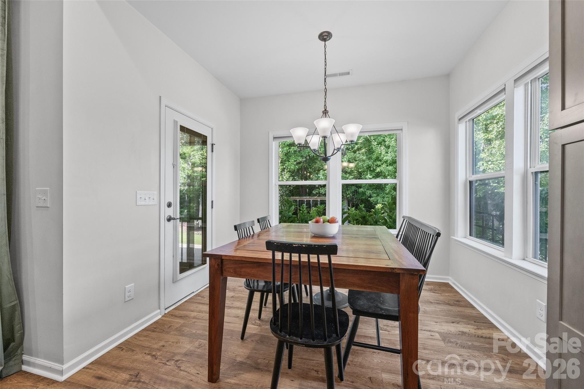 1331 Brooksland Place Property Photo 13