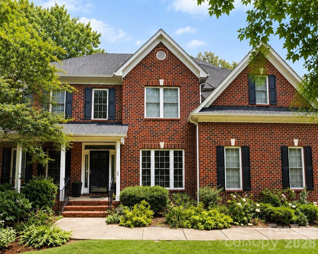 4220 Belle Meade Circle Property Photo 1