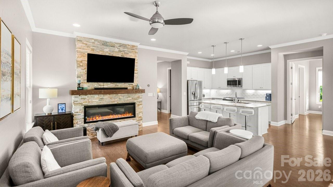 4759 Looking Glass Trail Property Photo 7