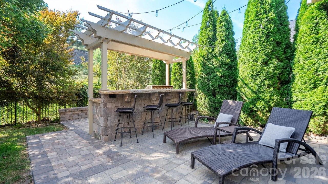 4759 Looking Glass Trail Property Photo 15