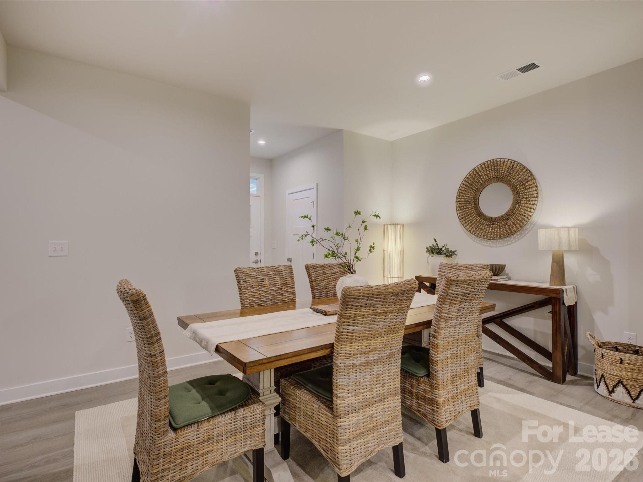 6377 Ashton Park Drive Property Photo 8