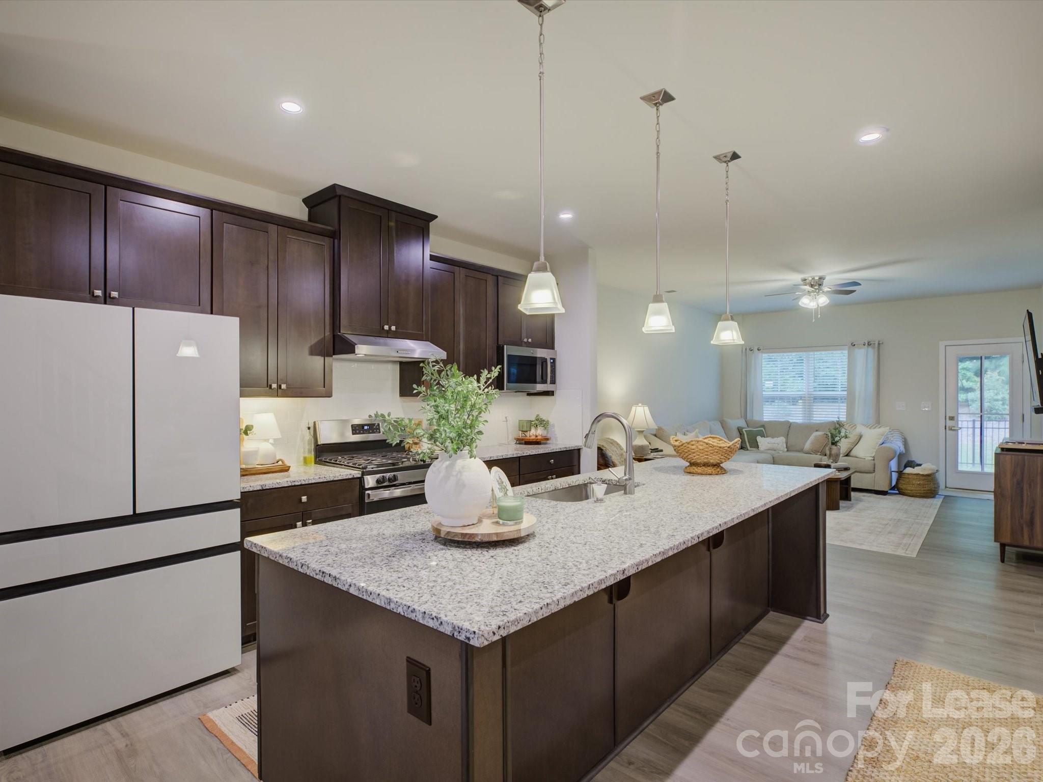 6377 Ashton Park Drive Property Photo 11