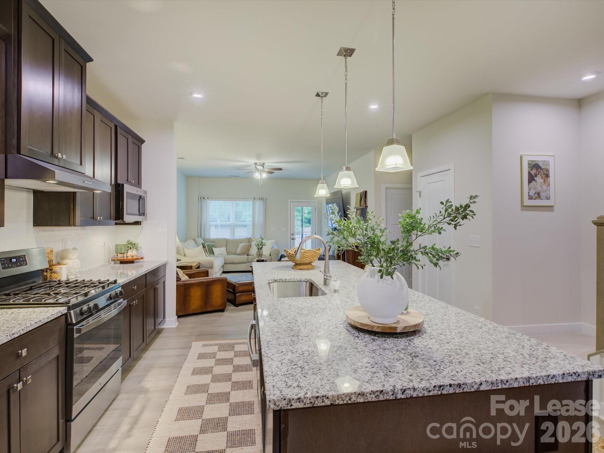6377 Ashton Park Drive Property Photo 12