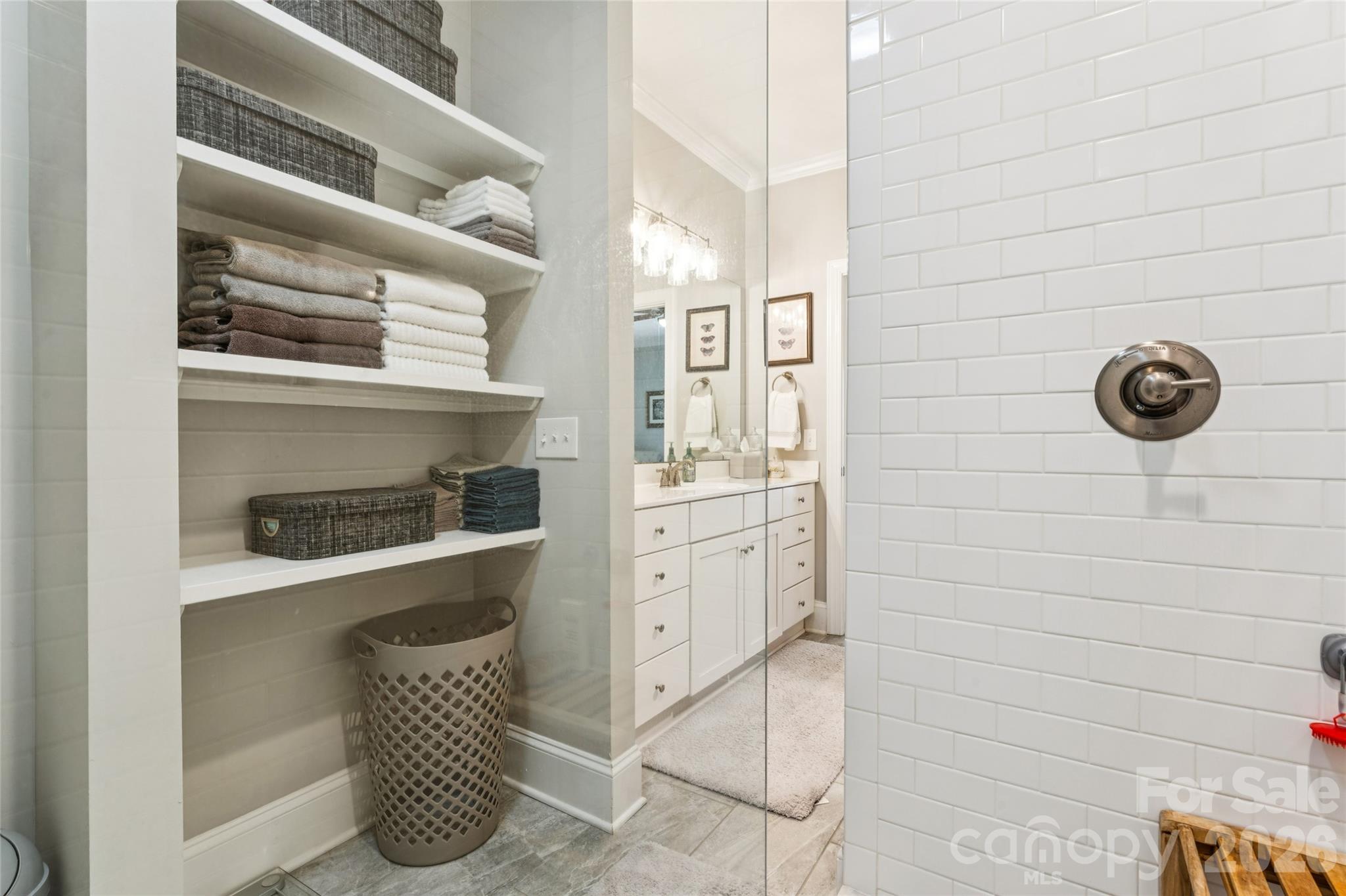 419 Beacon Street Property Photo 20