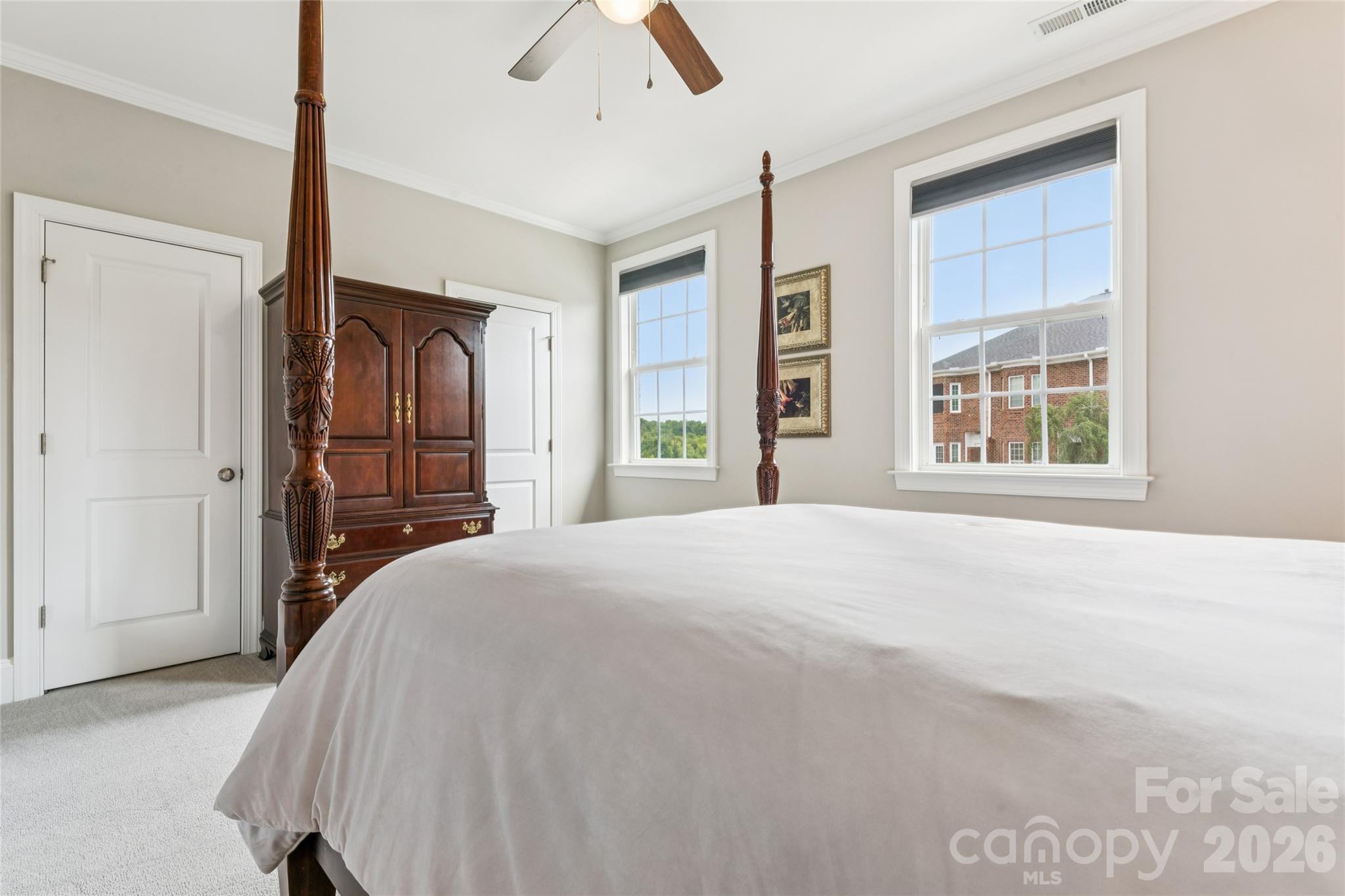 419 Beacon Street Property Photo 23