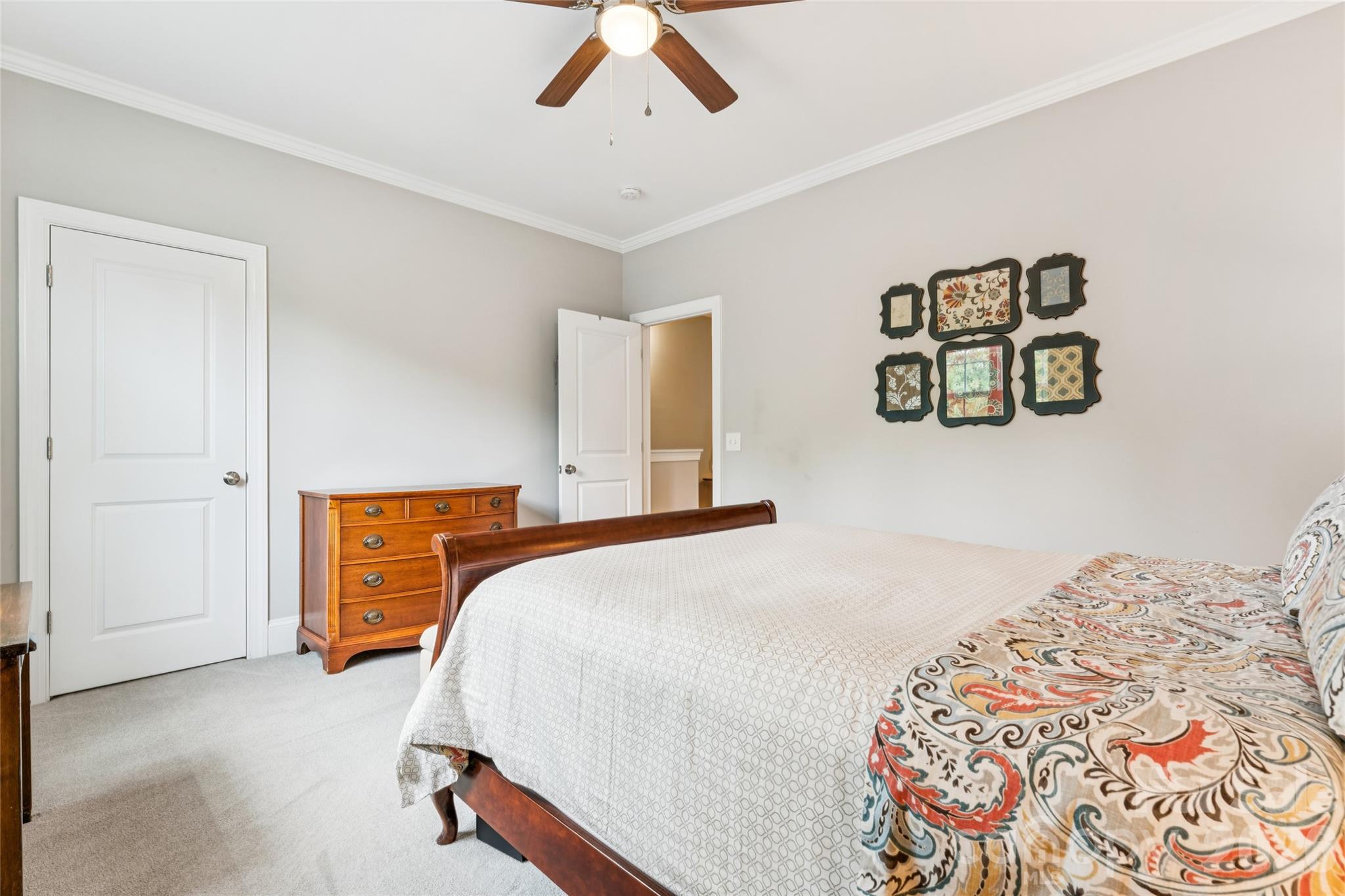 419 Beacon Street Property Photo 25
