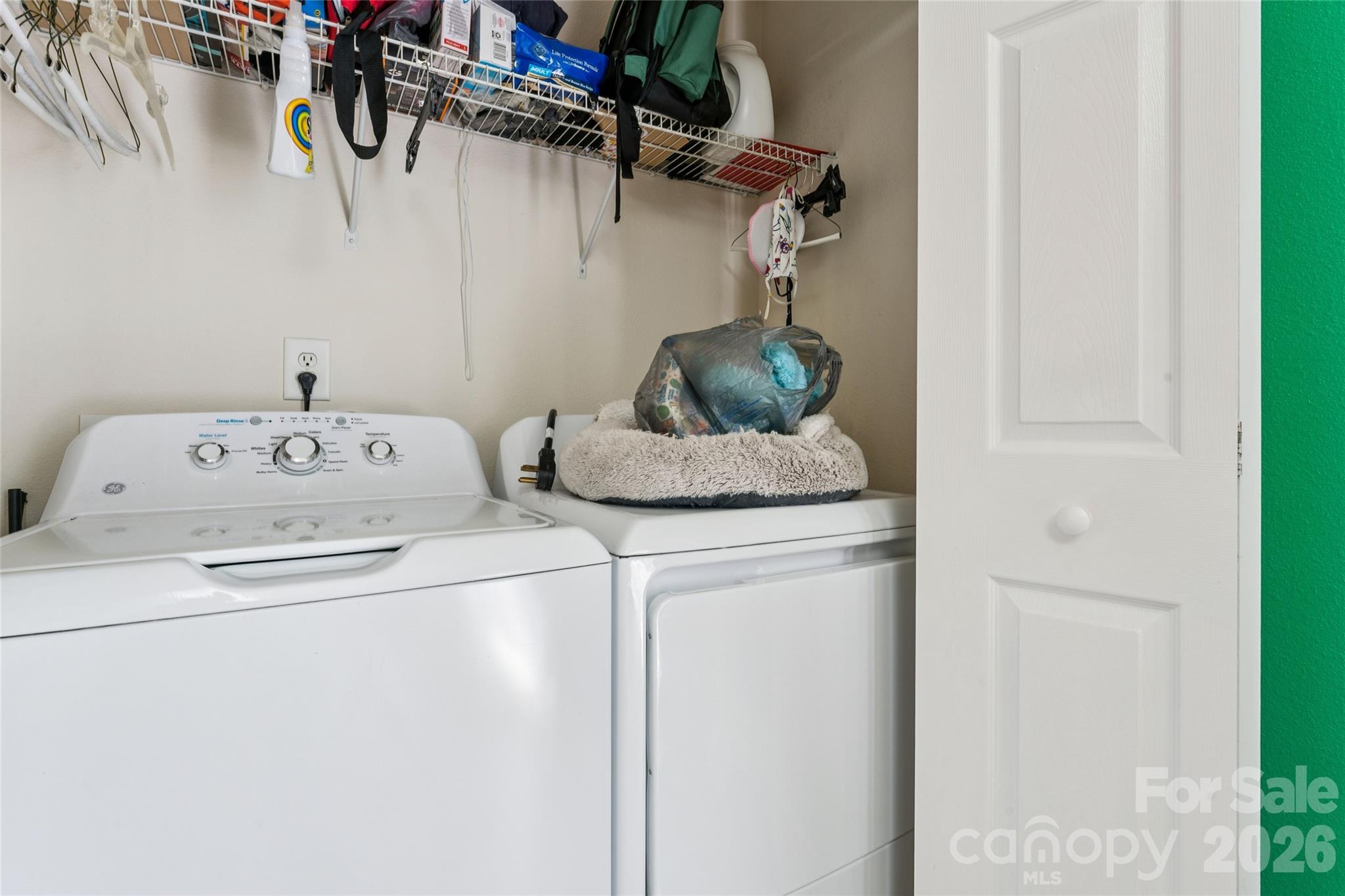 10420 Hugue Way Property Photo 15