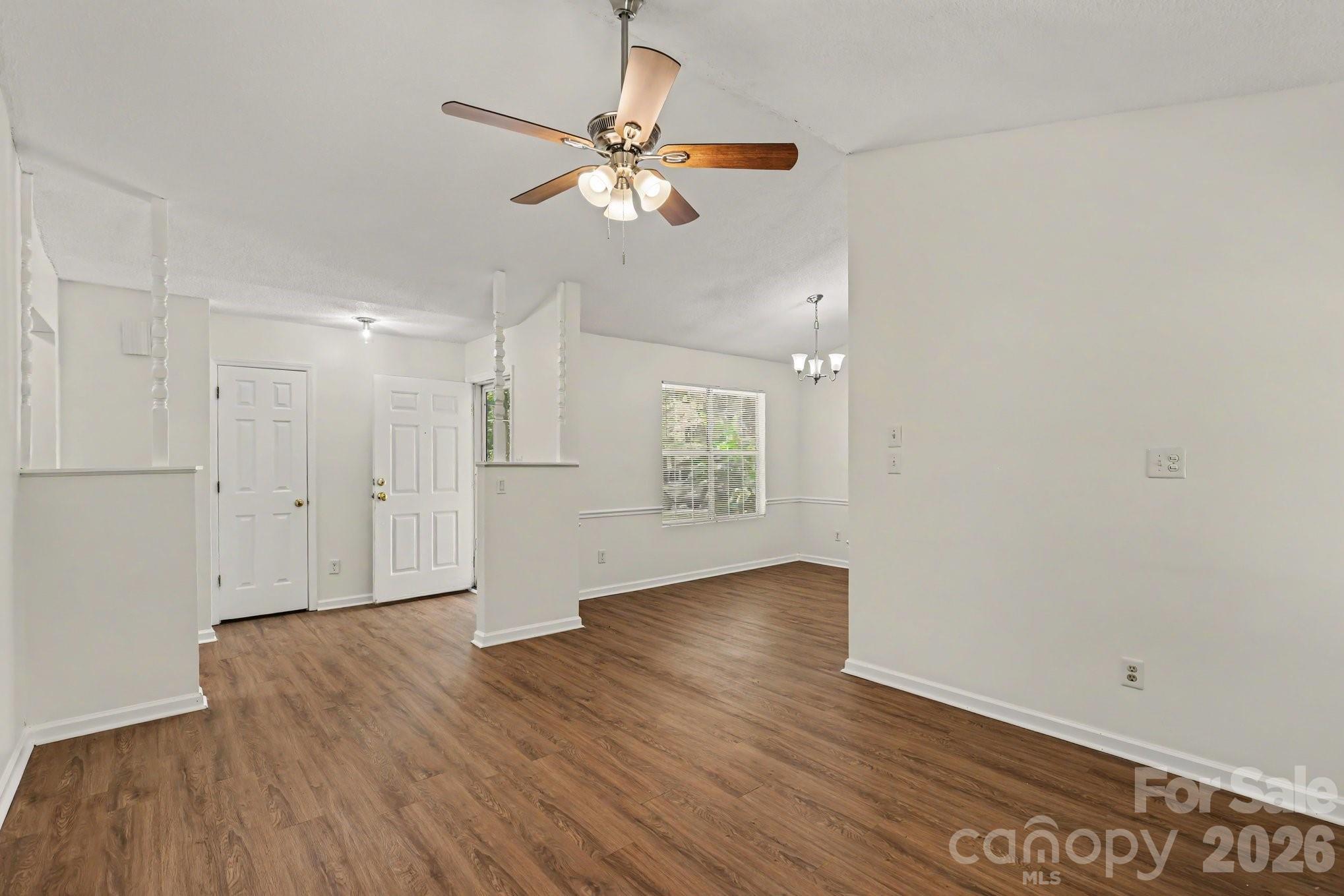 2208 Pinebrook Circle Property Photo 11