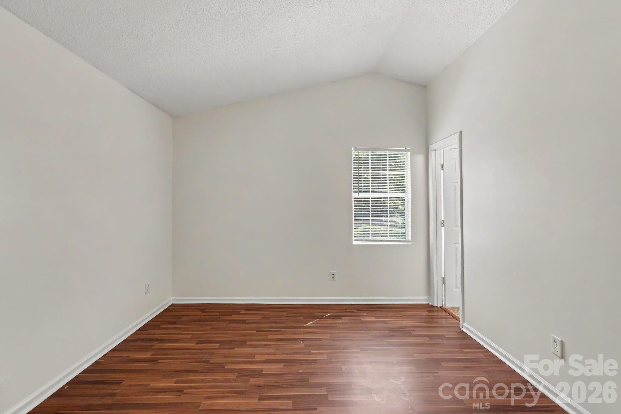2208 Pinebrook Circle Property Photo 19