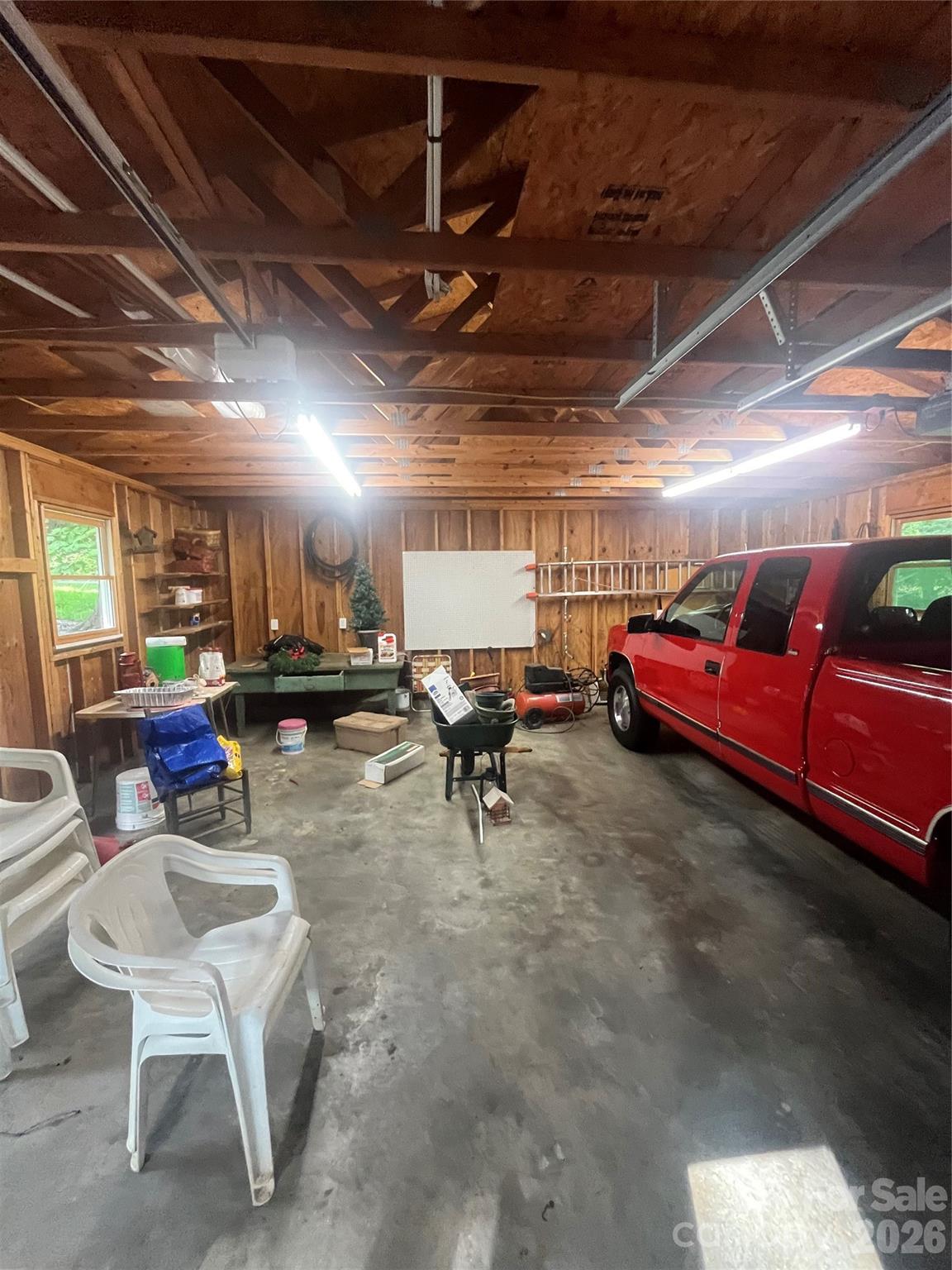 511 Crestview Drive Property Photo 16
