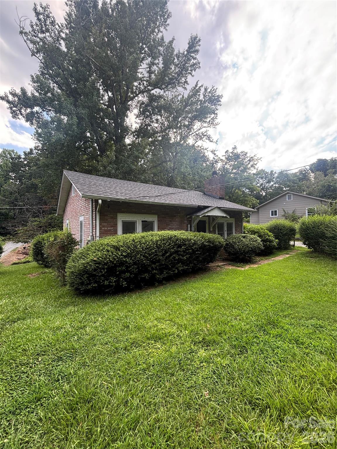40 Beaver Street Property Photo 1