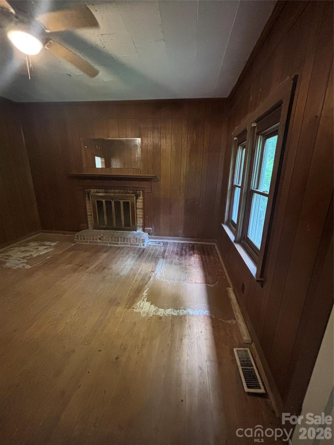 40 Beaver Street Property Photo 6