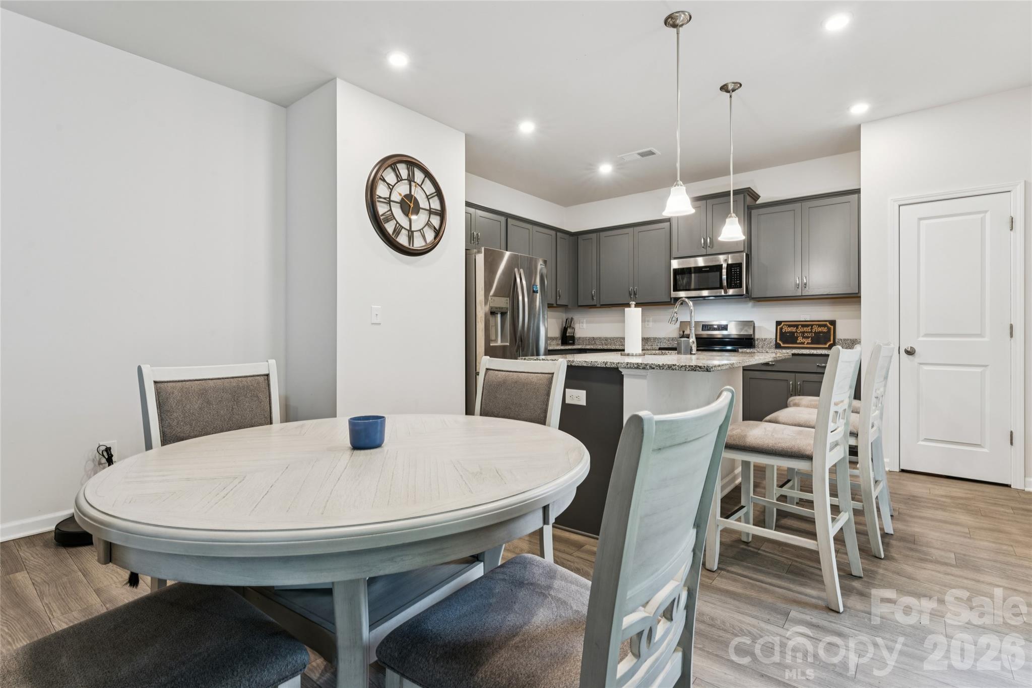 6100 Gala Lane Property Photo 10