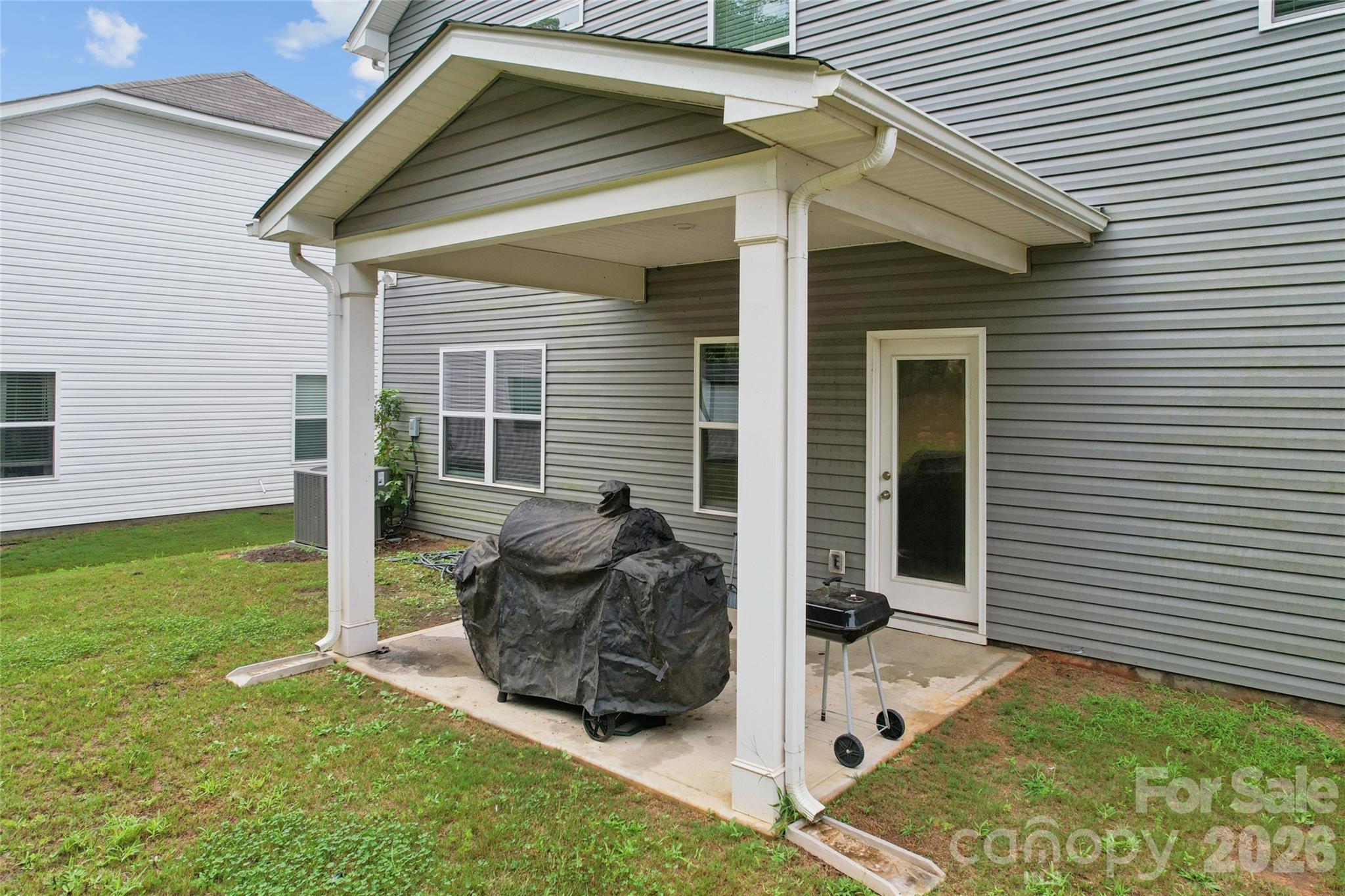 6100 Gala Lane Property Photo 17