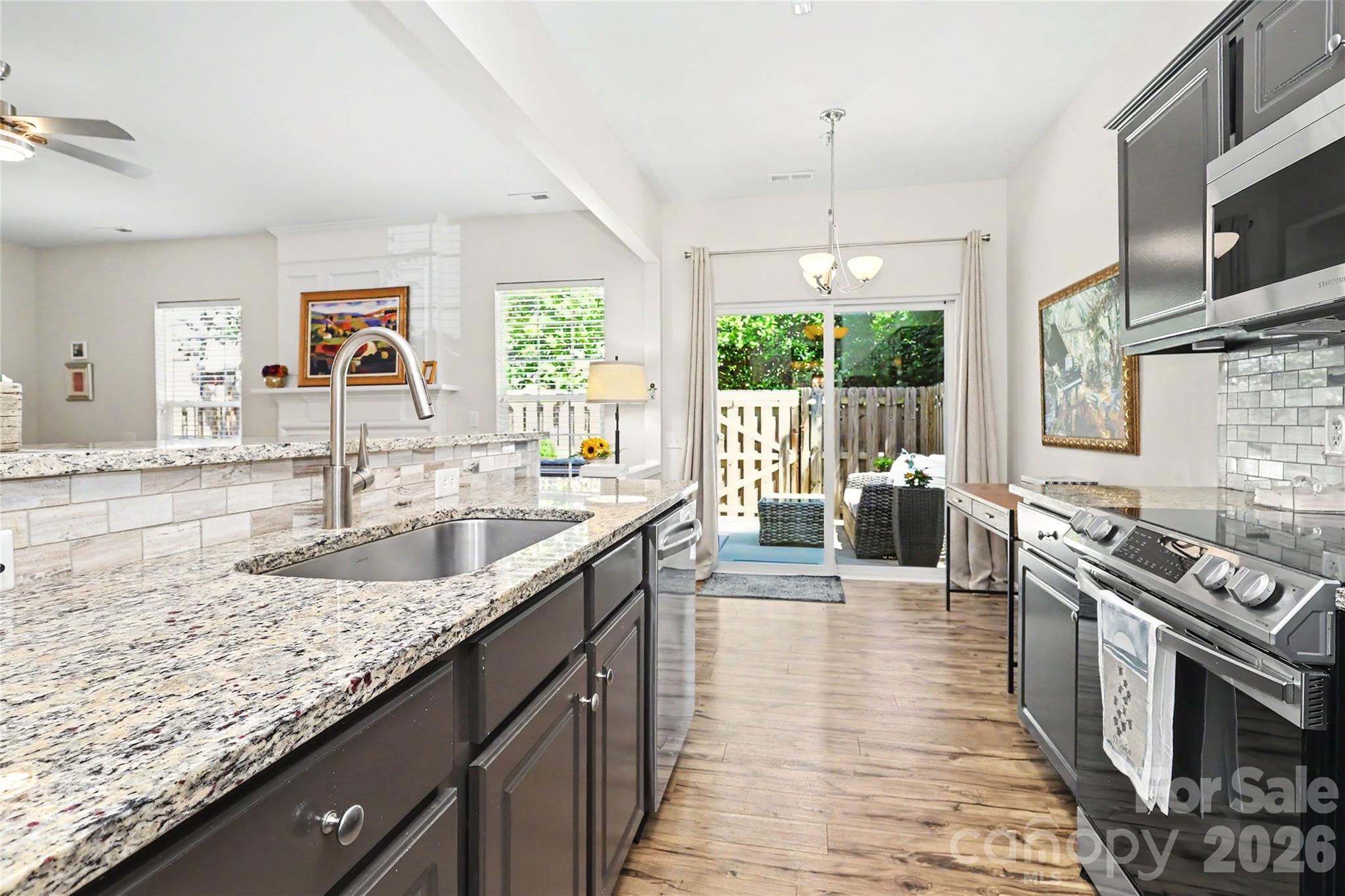 15117 Northsprings Drive Property Photo 13