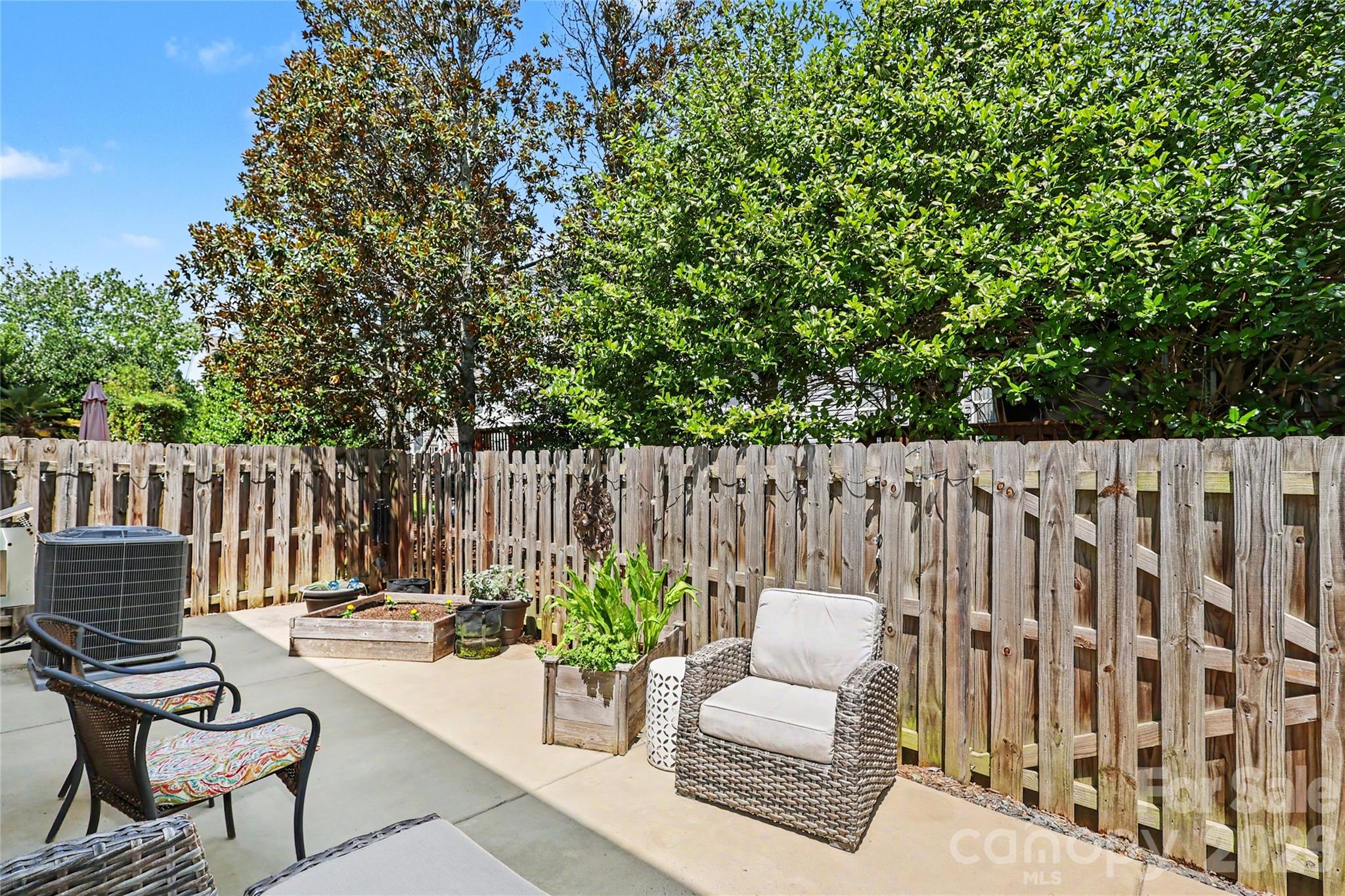 15117 Northsprings Drive Property Photo 38